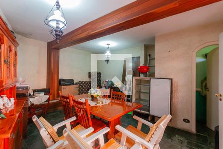 Casa à venda com 340m², 4 quartos e 3 vagasDeposito ou salão de festa