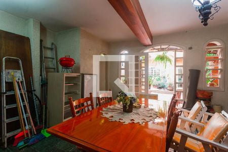 Casa à venda com 340m², 4 quartos e 3 vagasDeposito ou salão de festa