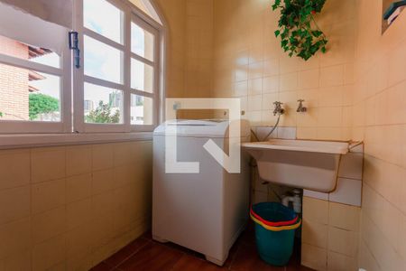 Casa à venda com 340m², 4 quartos e 3 vagasÁrea de Serviço