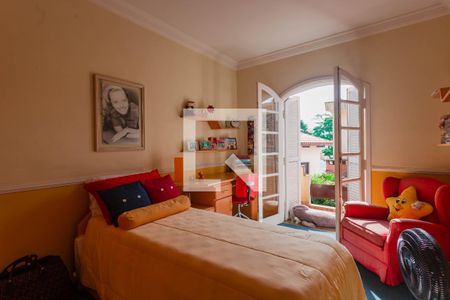 Casa à venda com 340m², 4 quartos e 3 vagasquarto 1