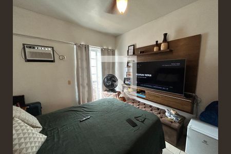 Casa à venda com 97m², 3 quartos e 2 vagasSuíte