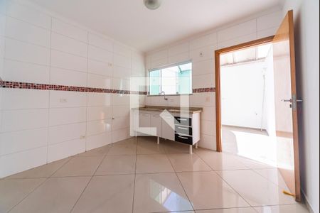 Casa à venda com 107m², 3 quartos e 2 vagasCozinha 