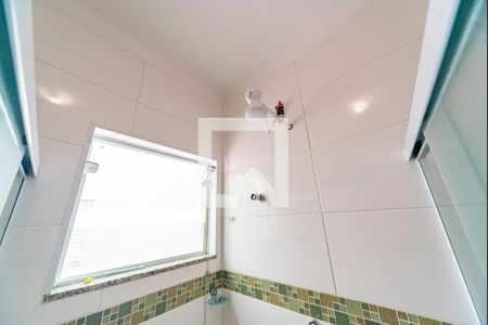 Casa à venda com 107m², 3 quartos e 2 vagasChuveiro 