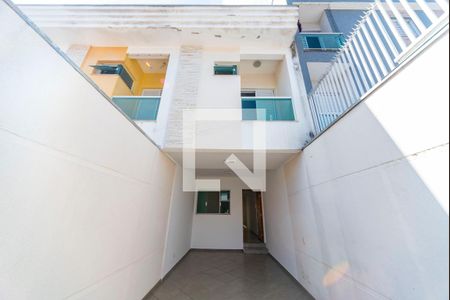 Casa à venda com 107m², 3 quartos e 2 vagasGaragem
