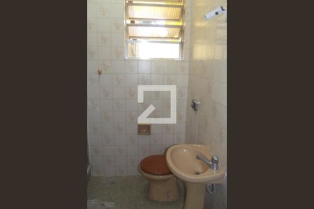 Casa para alugar com 70m², 2 quartos e 1 vagaBanheiro