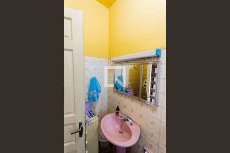 Casa à venda com 100m², 3 quartos e 1 vagaBanheiro