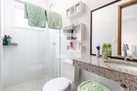 Casa de condomínio à venda com 78m², 3 quartos e 1 vaga Casa de condomínio à venda com 78m², 3 quartos e 1 vagaBanheiro da Suíte 1