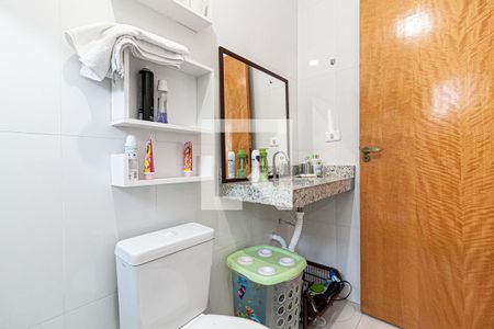 Casa de condomínio à venda com 78m², 3 quartos e 1 vaga Casa de condomínio à venda com 78m², 3 quartos e 1 vagaBanheiro da Suíte 1