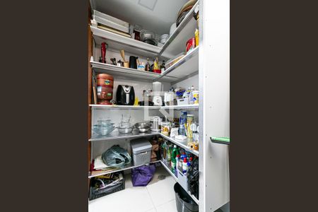 Casa de condomínio à venda com 78m², 3 quartos e 1 vaga Casa de condomínio à venda com 78m², 3 quartos e 1 vagaCozinha - Despensa