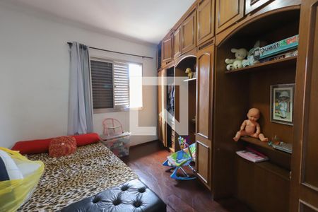 Casa à venda com 440m², 5 quartos e 3 vagasQuarto 2