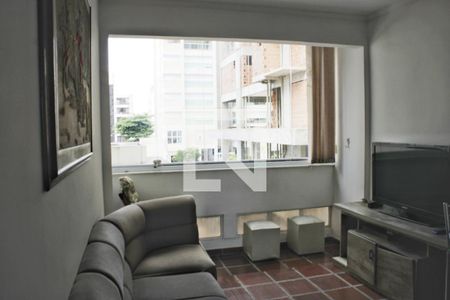 Apartamento para alugar com 110m², 3 quartos e 1 vagaSala