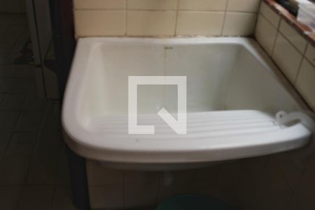 Apartamento para alugar com 110m², 3 quartos e 1 vagaÁrea de Serviço