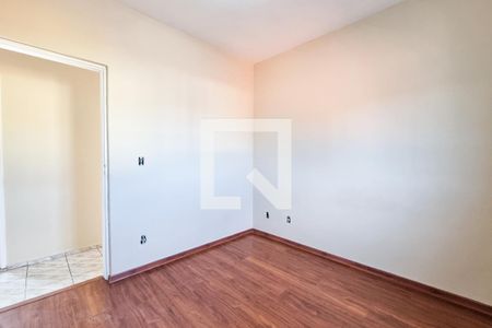 Quarto de casa para alugar com 3 quartos, 180m² em Jardim Satélite, São José dos Campos