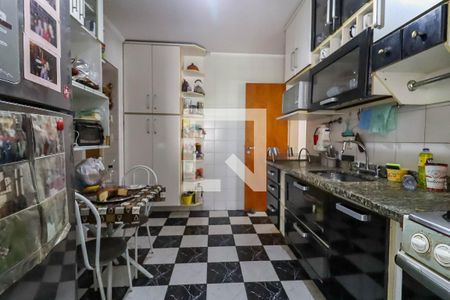 Apartamento para alugar com 104m², 3 quartos e 2 vagasCozinha