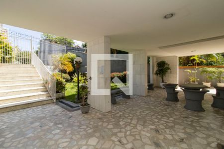 Apartamento para alugar com 56m², 1 quarto e 1 vaga Apartamento para alugar com 56m², 1 quarto e 1 vagaHall de Entrada