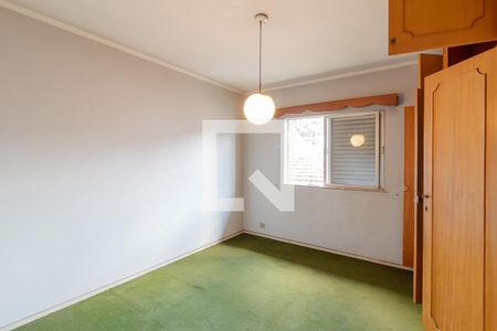 Casa à venda com 295m², 4 quartos e 5 vagasQuarto 2