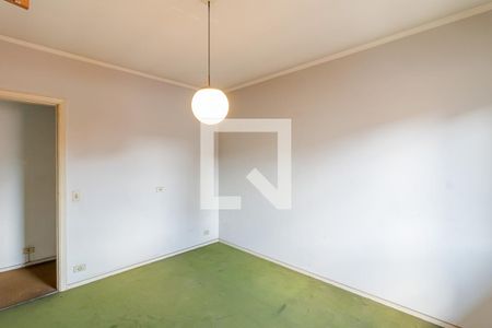 Casa à venda com 295m², 4 quartos e 5 vagasQuarto 2