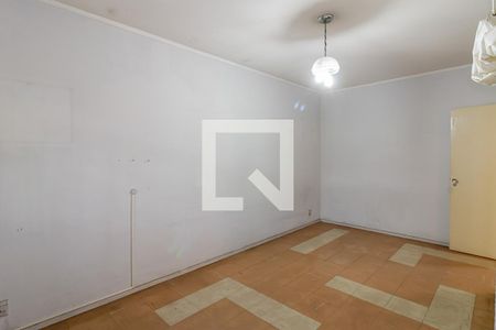 Casa à venda com 295m², 4 quartos e 5 vagasSala de Tv