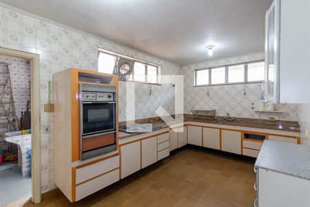 Casa à venda com 295m², 4 quartos e 5 vagasCozinha