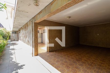 Casa à venda com 295m², 4 quartos e 5 vagasGaragem