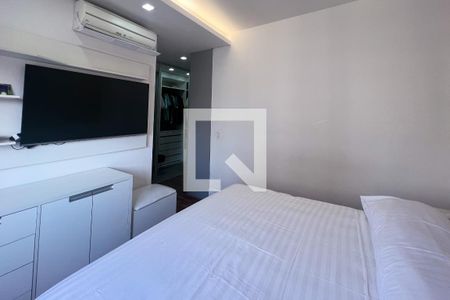 Apartamento à venda com 158m², 3 quartos e 3 vagasSuíte 3