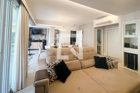 Sala de apartamento à venda com 3 quartos, 158m² em Vila Olímpia, São Paulo