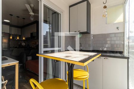 Apartamento para alugar com 34m², 1 quarto e 1 vagaVaranda