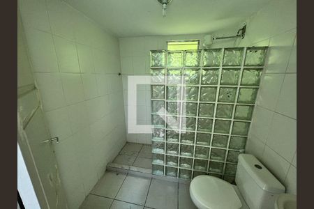 Casa à venda com 340m², 2 quartos e sem vagaBanheiro