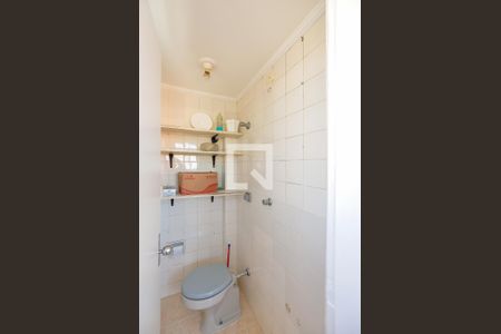 Apartamento para alugar com 73m², 2 quartos e sem vaga Apartamento para alugar com 73m², 2 quartos e sem vagaBanheiro de serviço