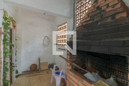 Casa à venda com 124m², 2 quartos e 2 vagasCozinha e Área de Serviço