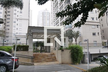 Apartamento à venda com 182m², 4 quartos e 3 vagas Apartamento à venda com 182m², 4 quartos e 3 vagasFachada e portaria