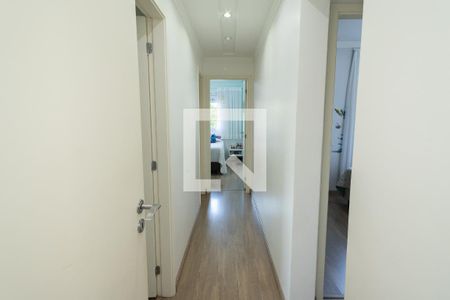 Apartamento à venda com 182m², 4 quartos e 3 vagas Apartamento à venda com 182m², 4 quartos e 3 vagasCorredor - Quartos