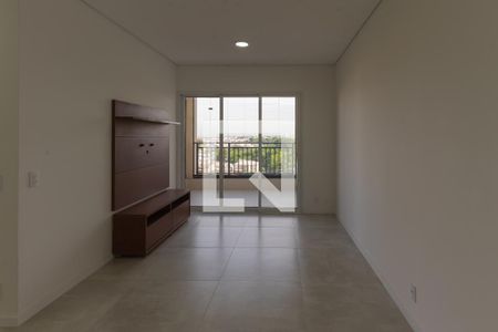 Sala de apartamento para alugar com 2 quartos, 79m² em Swiss Park, Campinas