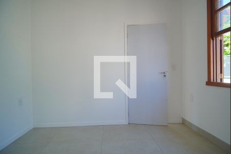 Quarto 1 de casa para alugar com 3 quartos, 120m² em Jardim Itu Sabará, Porto Alegre