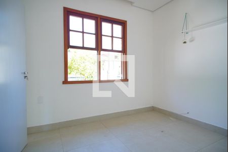 Quarto 1 de casa para alugar com 3 quartos, 120m² em Jardim Itu Sabará, Porto Alegre