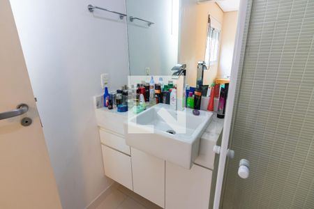 Apartamento à venda com 288m², 4 quartos e 4 vagasSuíte 3, banheiro