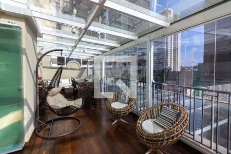 Apartamento à venda com 288m², 4 quartos e 4 vagasVaranda