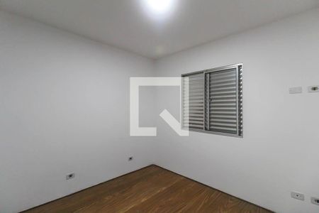 Casa para alugar com 100m², 2 quartos e 2 vagasQuarto 2