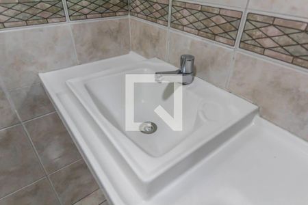 Casa para alugar com 100m², 2 quartos e 2 vagasBanheiro