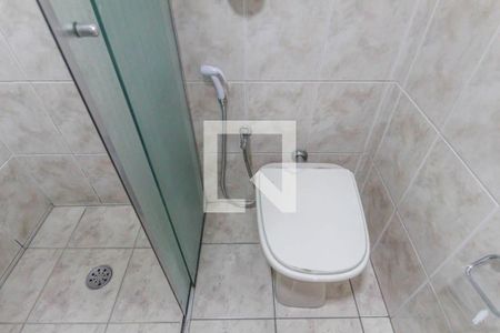 Casa para alugar com 100m², 2 quartos e 2 vagasBanheiro
