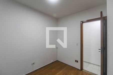 Casa para alugar com 100m², 2 quartos e 2 vagasQuarto 1