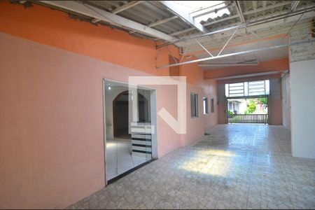 Casa para alugar com 200m², 2 quartos e 3 vagasGaragem