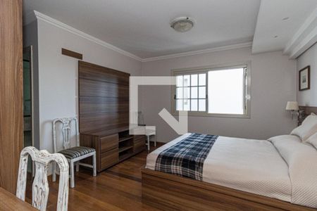 Casa à venda com 729m², 4 quartos e 6 vagasSuite 2