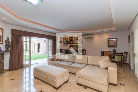 Casa à venda com 4 quartos, 729m² em Vila Jardim, Porto Alegre