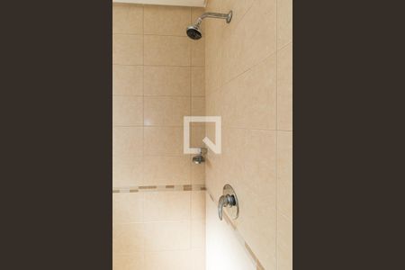 Casa à venda com 729m², 4 quartos e 6 vagasBanheiro da Suíte 4