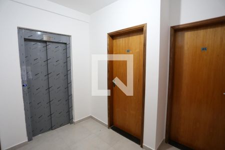 Apartamento à venda com 42m², 2 quartos e sem vagaHall de Entrada