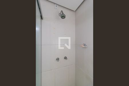 Banheiro da Suíte de apartamento para alugar com 2 quartos, 46m² em Rubem Berta, Porto Alegre