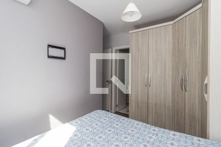 Quarto 1 Suite de apartamento para alugar com 2 quartos, 46m² em Rubem Berta, Porto Alegre