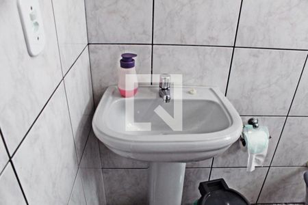 Casa à venda com 90m², 3 quartos e 2 vagasBanheiro 3