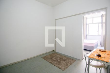 Sala de apartamento para alugar com 1 quarto, 29m² em Copacabana, Rio de Janeiro